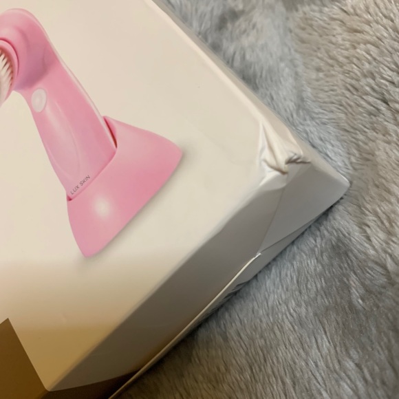 SPIN CLEANSING BRUSH - Picture 4 of 4